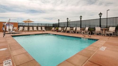 Lancaster Hotel | Wyndham Garden Lancaster CA