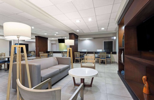 Apodaca Hotel | Wyndham Garden Monterrey Aeropuerto