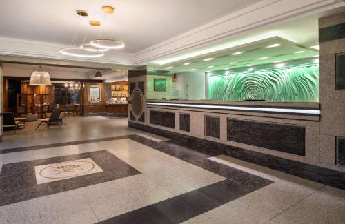 Santiago Hotel | Wyndham Garden Santiago Kennedy