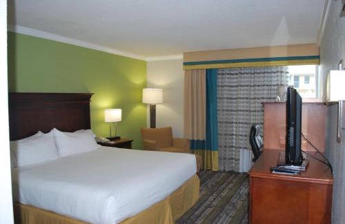 Summerville Hotel | Wyndham Garden Summerville