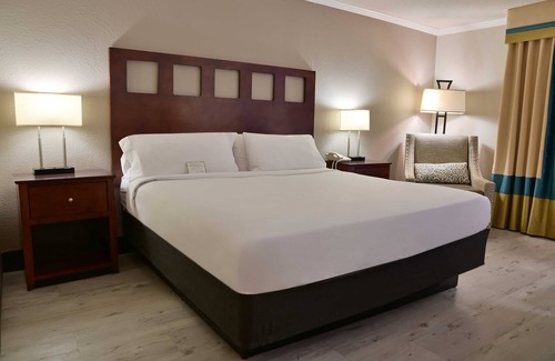 Summerville Hotel | Wyndham Garden Summerville