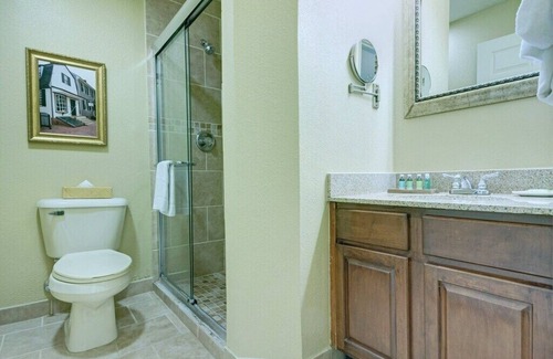 Williamsburg Resort | Wyndham Kingsgate- 2 Bedroom Unit Sleeps 6!