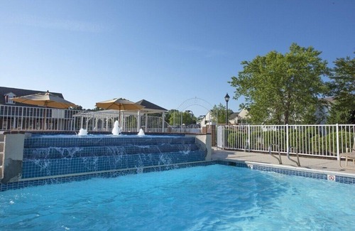 Williamsburg Resort | Wyndham Kingsgate- 2 Bedroom Unit Sleeps 6!