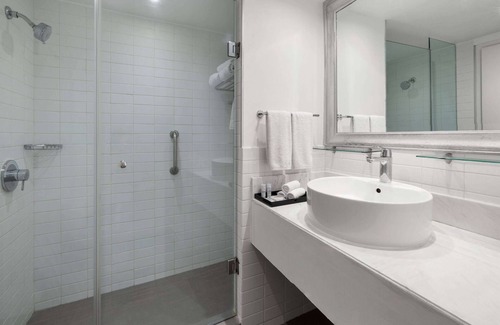Monterrey Centro Hotel | Wyndham Monterrey Ambassador Centro