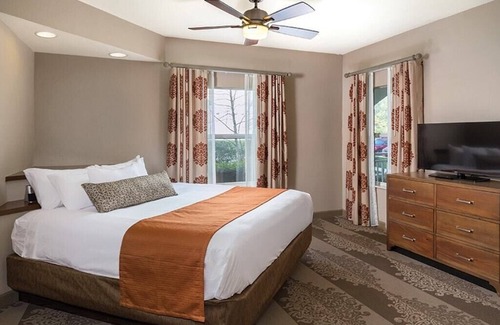 Pennington Bend Resort | Wyndham Nashville, Near Grand Ole Opry + Convention Center. Free Shuttle!