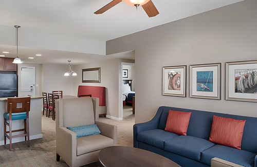National Harbor Resort | Wyndham National Harbor: 2 Bedroom Deluxe Suite