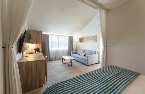Candelero Abajo Resort | Wyndham Palmas Beach and Golf Boutique Resort