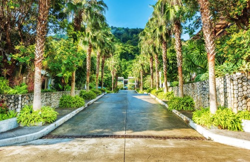 Patong Resort | Wyndham Sea Pearl Resort Phuket