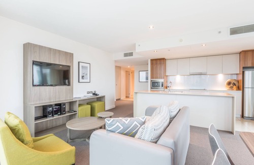 Surfers Paradise Hotel | Wyndham Surfers Paradise