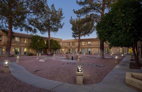 Tucson Hotel | Wyndham Tucson Airport Hotel & Conference Center