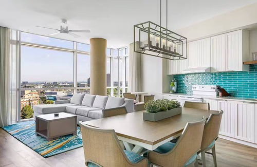 Castleberry Hill Condo | Wyndham Vacation Resort Downtown ATL walking distance to MercedesBenz Stadium