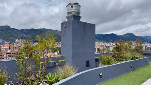 Barrios Unidos Apartment | Wynwood House Stylish Loft in El Polo Modern & Central Stay