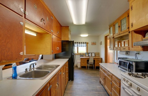 Daniel House | Wyoming Horse Property Near Outdoor Recreation!