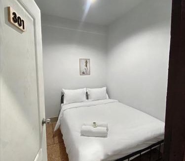 San Chao Pho Suea Apartment | X BAO San Chao Pho Sua - ศาลเจ้าพ่อเสือ
