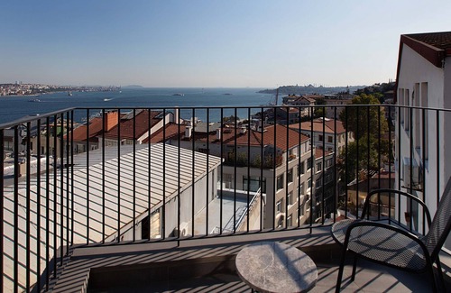 Kabatas Apartment | X Flats Taksim