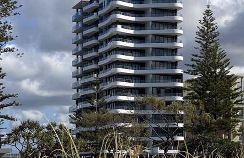 Coolangatta Apartment | X Kirra Apartments