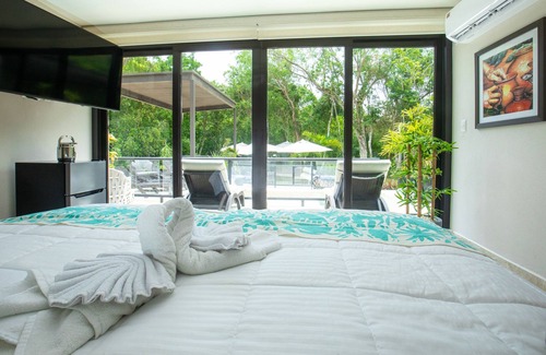 Akumal Bed & Breakfast | Xaha Villas Suites & Golf Resort