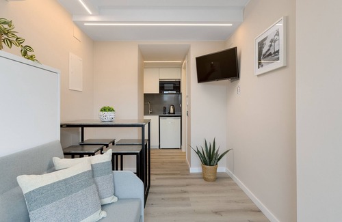 Vilassar de Mar Apartment | Xaloc - Aparthotel with Swimming Pool