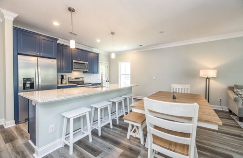 Tranquil Harbour Cottage | Xanadu Oak Island - New Dog-Friendly Home in the Middle of it All