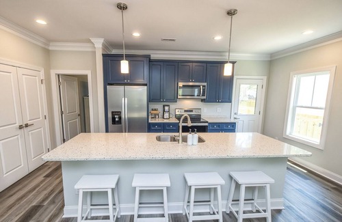 Tranquil Harbour Cottage | Xanadu Oak Island - New Dog-Friendly Home in the Middle of it All