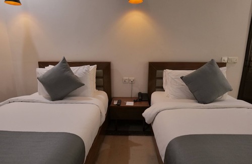 PECHS Hotel | Xefan Hotels