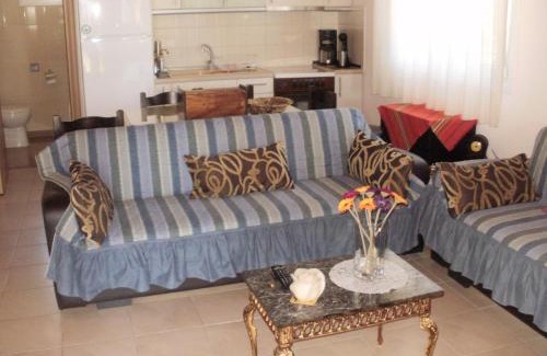 Aristotelis House | Xerxis Hill/Chalkidiki Τρυπητή Χαλκιδικής