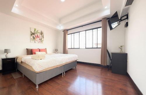 Pavas Bed & Breakfast | XIN Bed&Breakfast