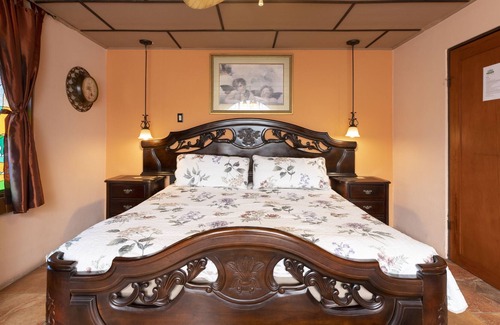 Pavas Bed & Breakfast | XIN Bed & Breakfast