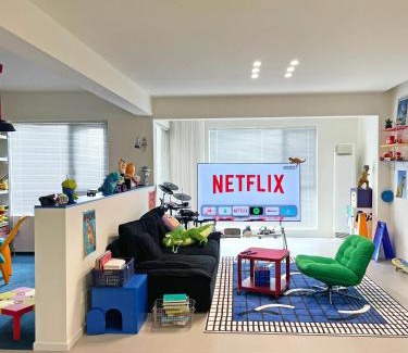 Suitland-Silver Hill House | xinm house