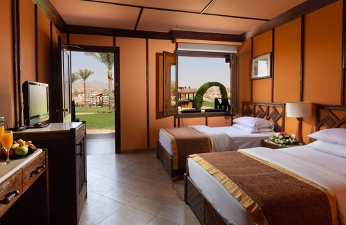 Ras Umm Sid Hotel | Xperience Golden Sandy Beach