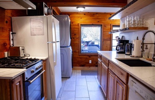 Keene Apartment | Xplorer I - Keene NY