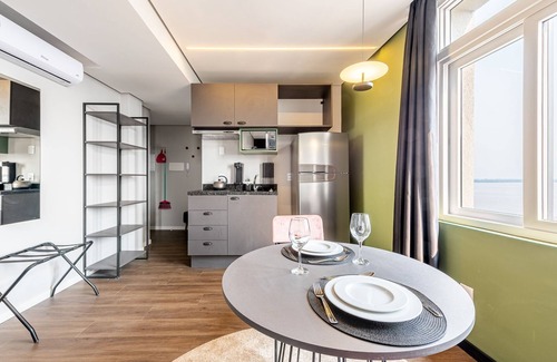 Centro Historico Apartment | Xtay Porto Alegre Cais Rooftop