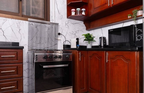 Heliopolis Apartment | Xuru Stays I The 2 BDR Sterling Residence 5 min to CAI Airport