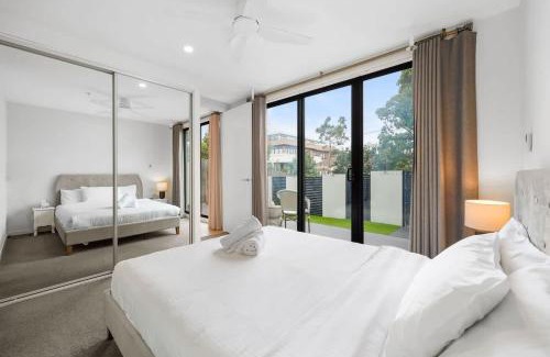 Bentleigh Apartment | XV - Sun Soaked Ultimate Bentleigh Convenience