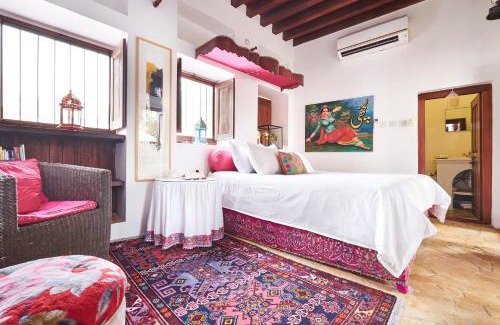Old Dubai House | XVA Art Hotel