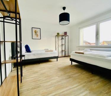 Wanheim-Angerhausen Apartment | XXL Monteure I Teams I 1,20 Betten I P I zentral I Komfort