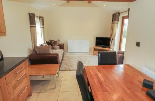 Dinas House | Y Beudy Cottage