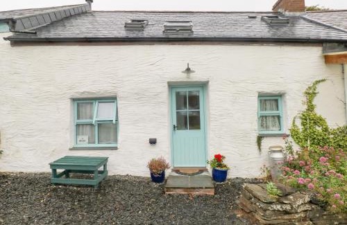 Crosswell House | Y Beudy