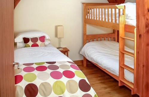 Llanrhidian Higher House | Y Beudy - Uk49917