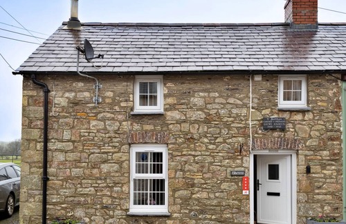 Talgarreg House | Y Bwthyn - 2 bed, pet friendly