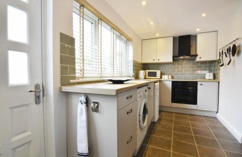 Aberaeron House | Y Bwthyn Aberaeron