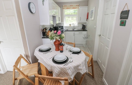 Felinfach Cottage | Y BWTHYN BACH, family friendly in Aberaeron