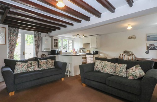 Criccieth Cottage | Y Bwthyn