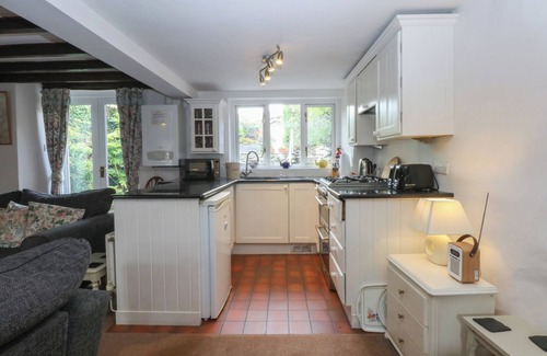 Criccieth Cottage | Y Bwthyn