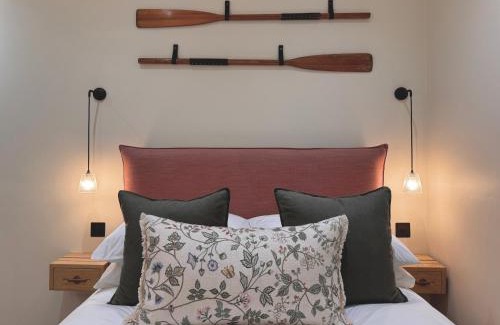 Rhosneigr House | Y Cwtch Cottage By Birch Stays