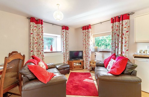 Llanybydder Cottage | Y Cwtch