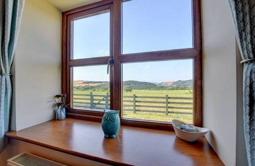 Aberystwyth House | Y Ddinas - Two Bedroom House, Sleeps 4