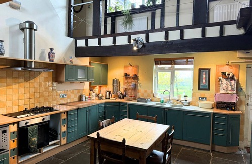 Stratford-upon-Avon Apartment | Y-Not House | Deluxe Double Room