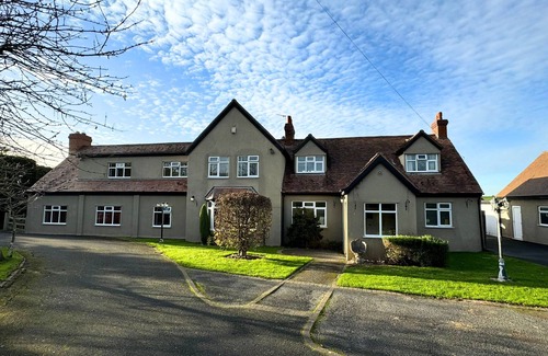 Stratford-upon-Avon Apartment | Y-Not House | Deluxe Double Room