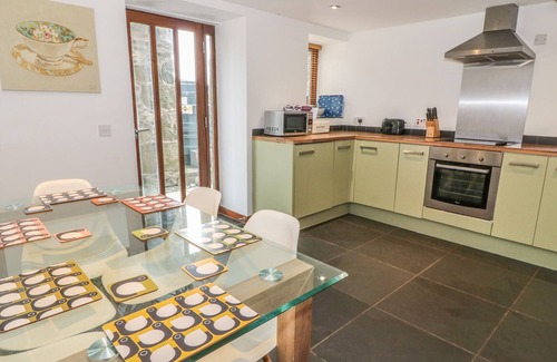 Criccieth Cottage | Y Stabal